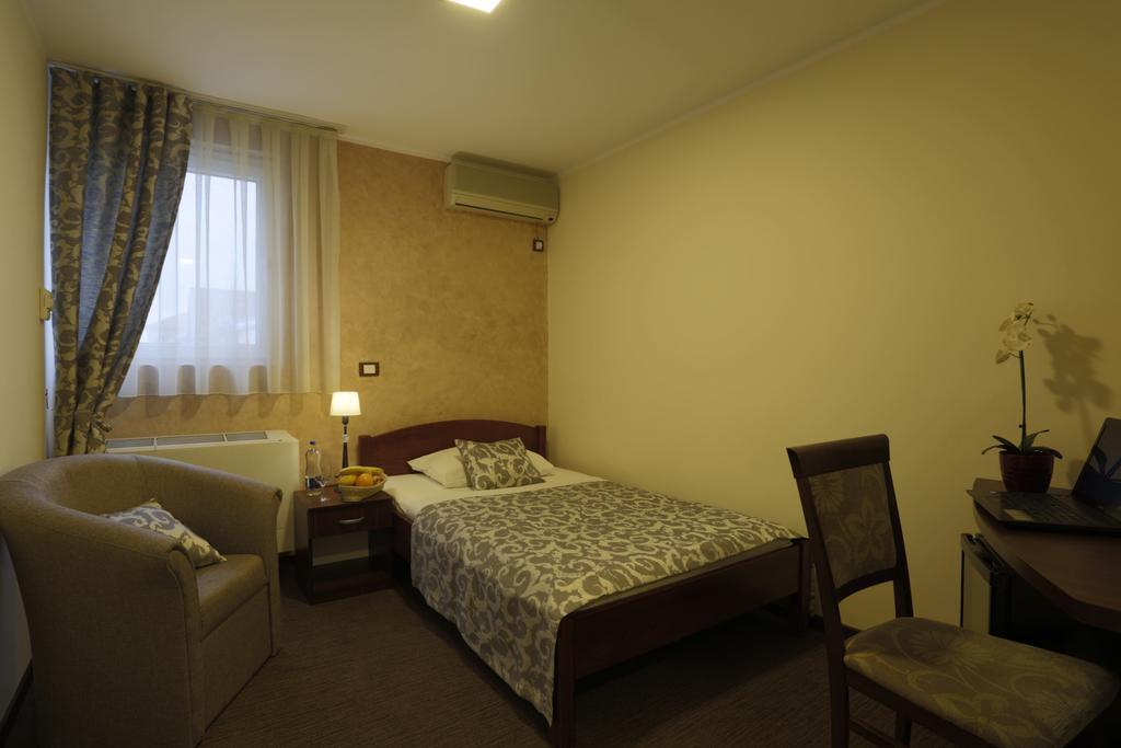 Accommodation Tara Belgrad Exterior foto